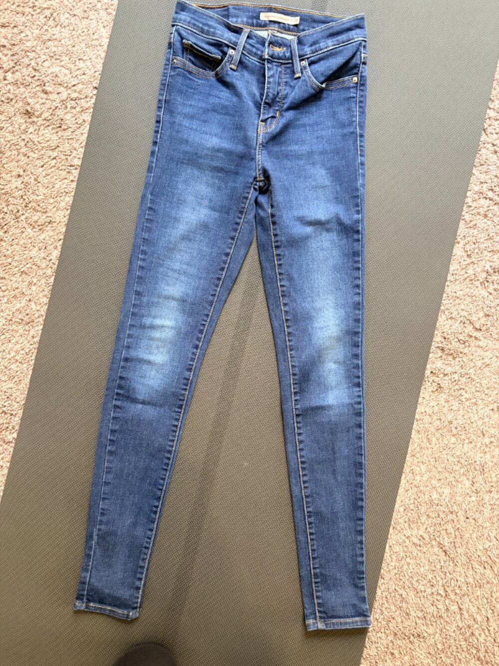 Levi's 310 Skinny Shaping Jeans (High Rise), size 25 (0)
